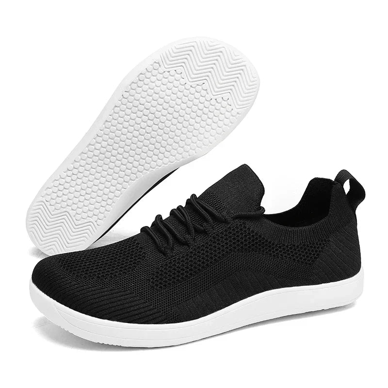 DQTBE Wide Barefoot Shoes for Men and Women Breathable Mesh