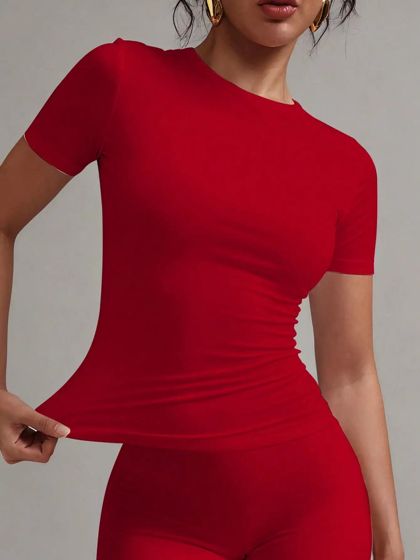 Women's Round Neck Short Sleeve Fitted T Shirt Polyester Elastane