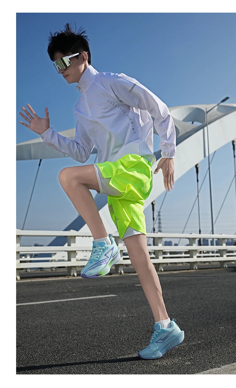 Men Running Shoes Lightweight Breathable Nonslip Sneakers