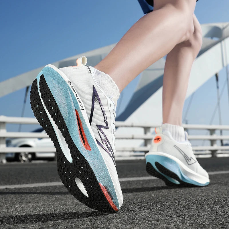 Men Running Shoes Lightweight Breathable Nonslip Sneakers