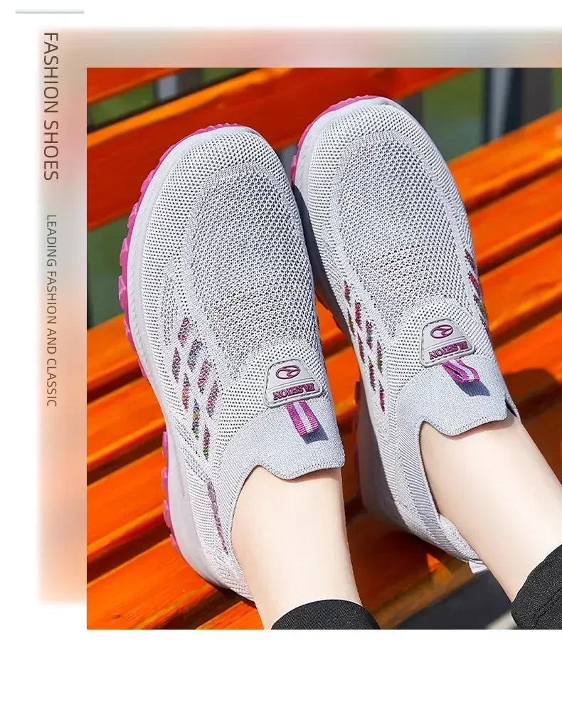 DQTBE Wide Barefoot Shoes for Men and Women Breathable Mesh