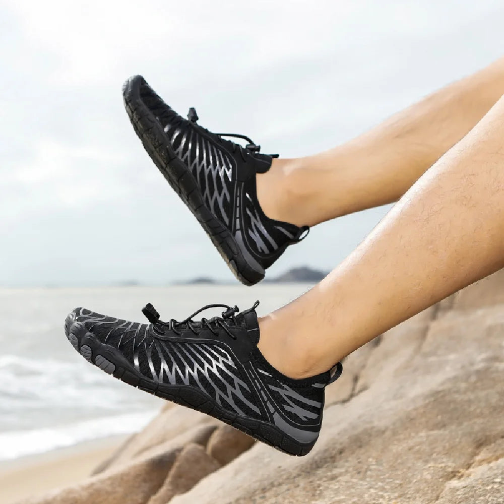 Unisex Water Shoes Quick Dry Wading Sneakers for Beach and Surfing